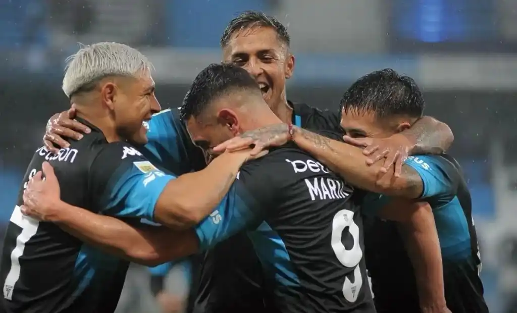 Racing es el equipo que más goles convirtió en lo que va del torneo de la LPF.
