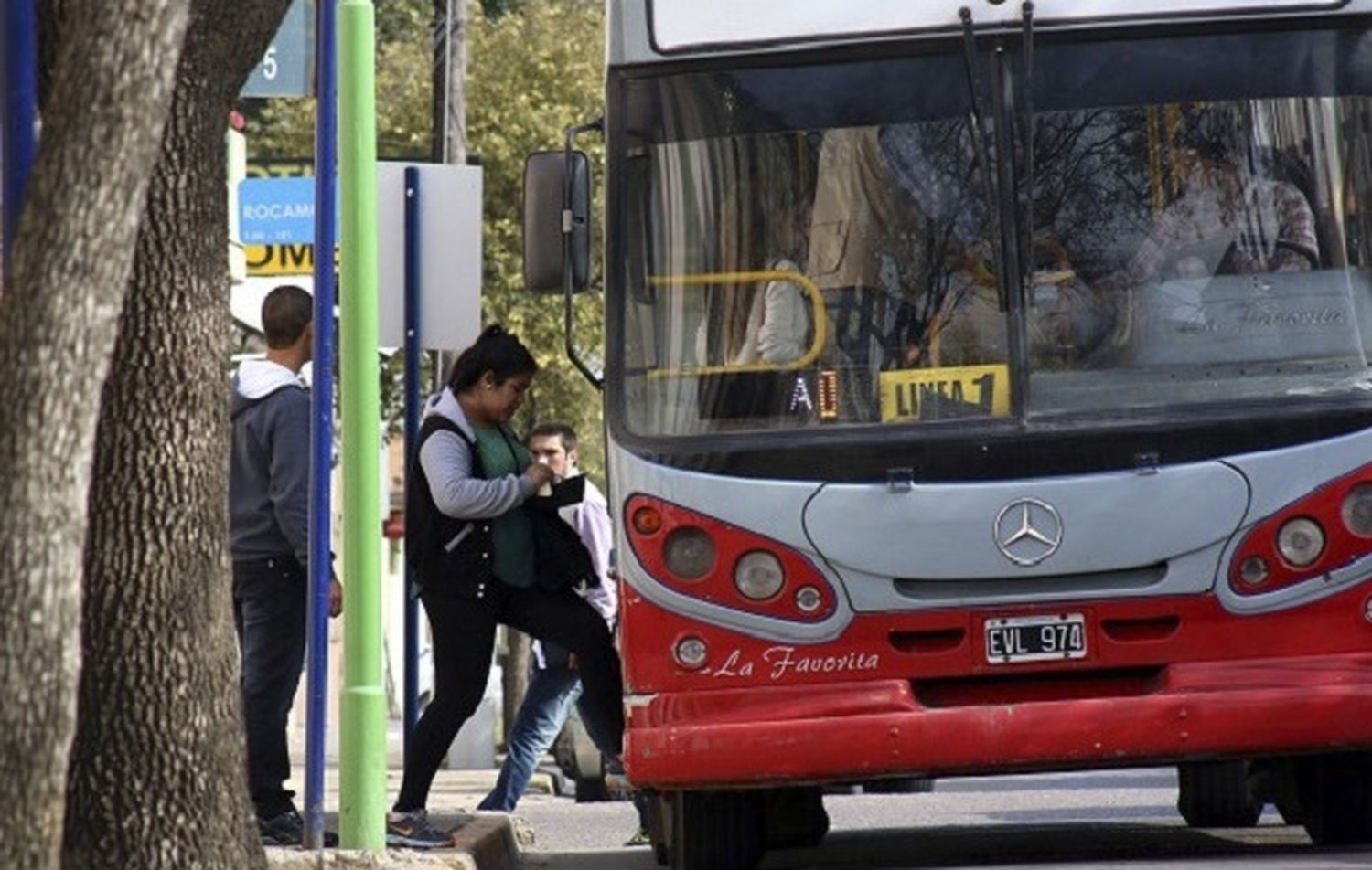 JxC propone que estudiantes secundarios y universitarios viajen gratis en colectivo