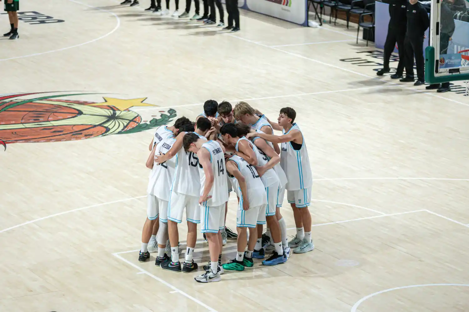 Medalla de plata y clasificación para la AmeriCup U18 para la Selección U17