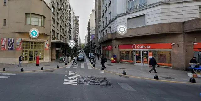 Un rayo cayó sobre un camión y el chofer está inconsciente