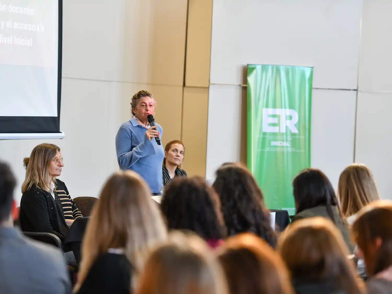 Más de 900 docentes participan del nuevo ciclo del Plan Provincial de Alfabetización en nivel inicial