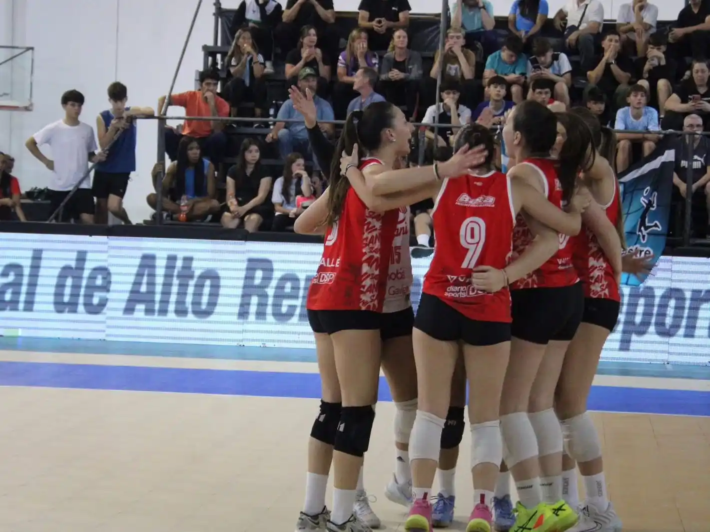 La chicas Sub 16 se preparan para el Sudamericano.