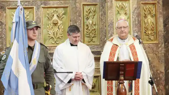 Un llamado a la justicia, la educación y la independencia social