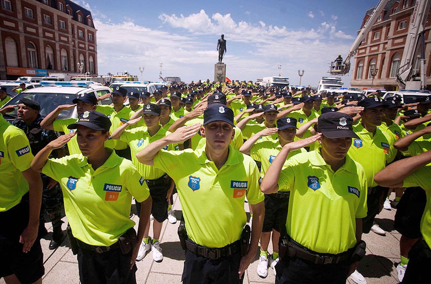 Operativo Sol: drones, policía montada y mejora en las comunicaciones