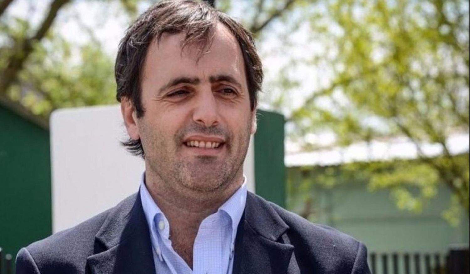 A solo cinco meses de haber sido reelecto, Rappallini decidió intempestivamente solicitar al HCD una licencia por tiempo indefinido y obtuvo el aval del cuerpo deliberativo por mayoría.