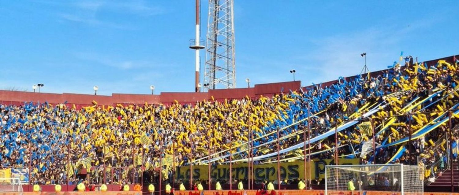 Desde la AFA cruzaron a Francos por la vuelta del público visitante a las canchas