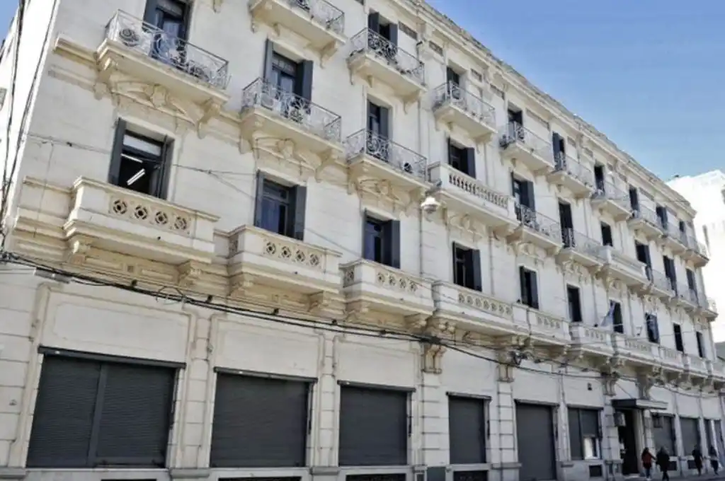 UNR: asesora a estudiantes sobre contratos de alquiler