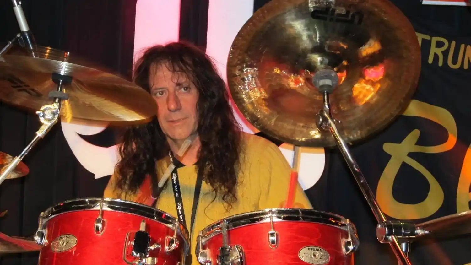 Un virtuoso y reconocido baterista