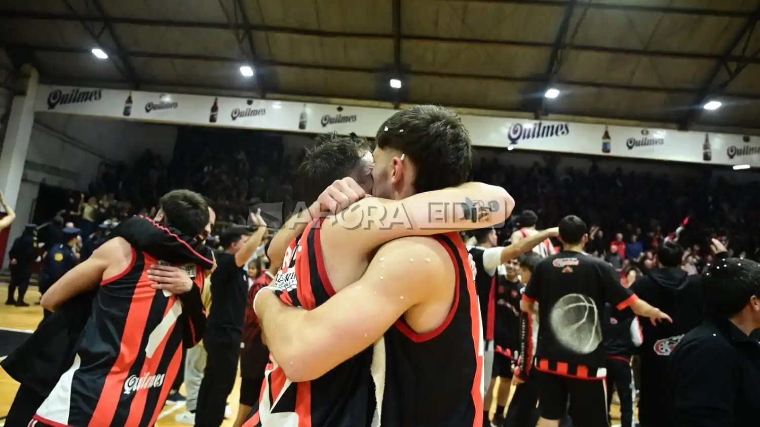Las mejores fotos de los festejos por el ascenso de Central