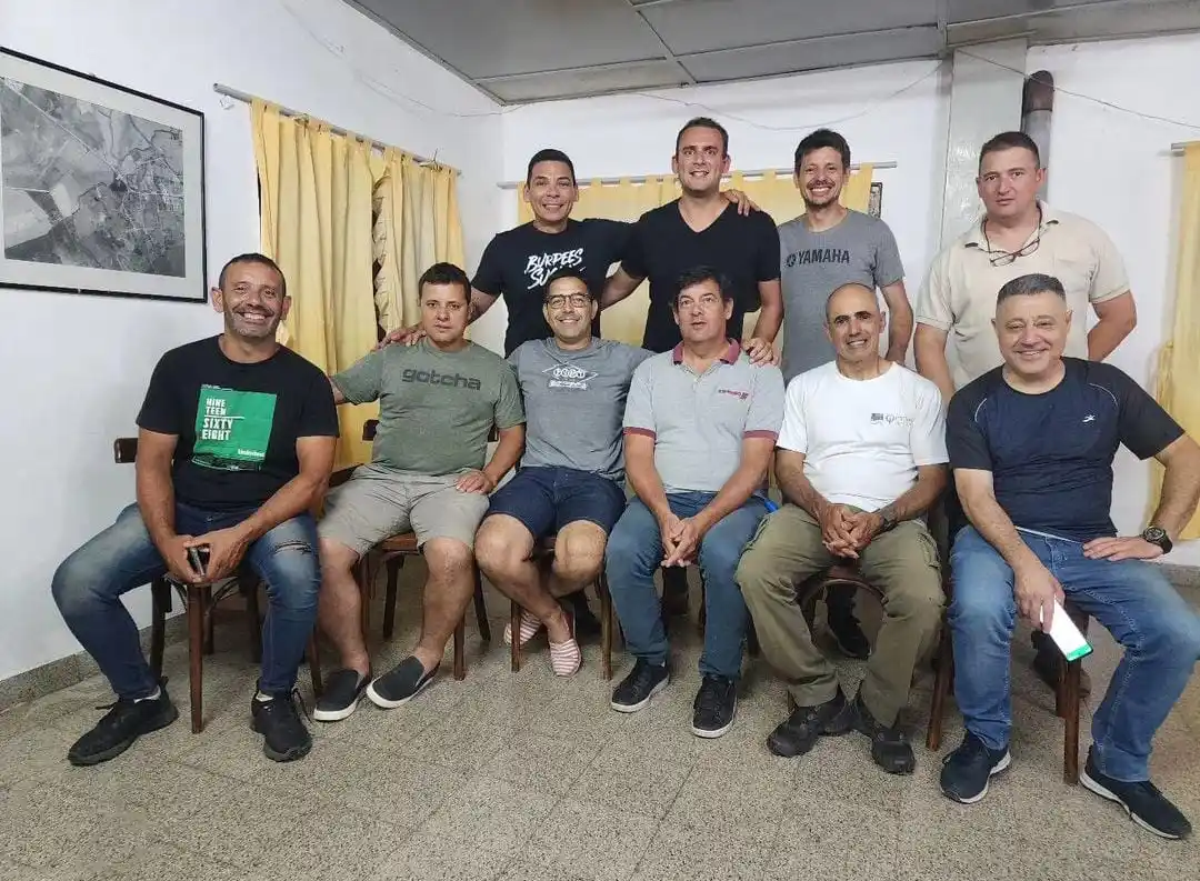 Buscan consolidar una escuela de vuelo para piloto privado