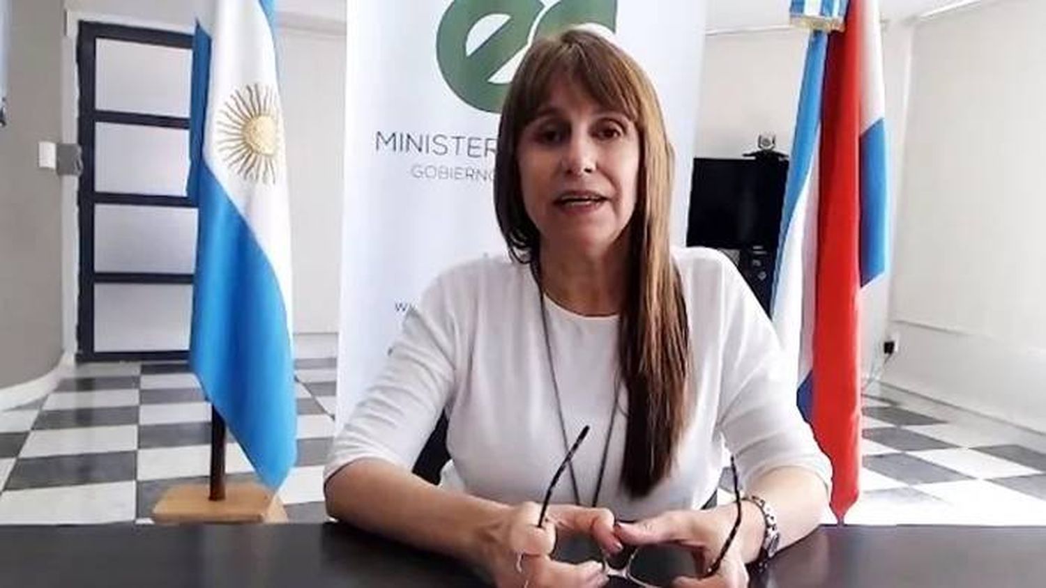 La Ministra Velázquez se  reunió con directores de  hospitales y centros de salud