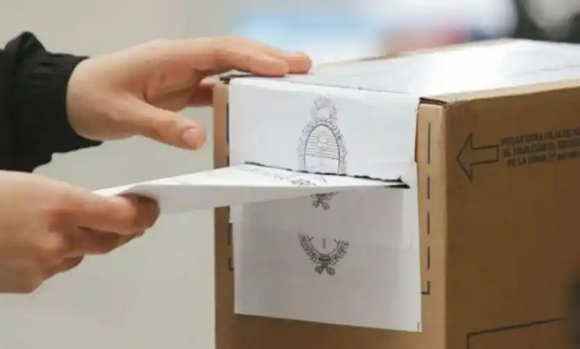 La Provincia le pidió colaboración a Nación para avanzar en el desdoblamiento de las elecciones