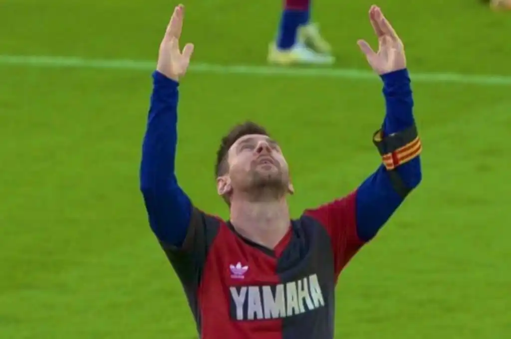 Messi homenajeó a Maradona y fue amonestado