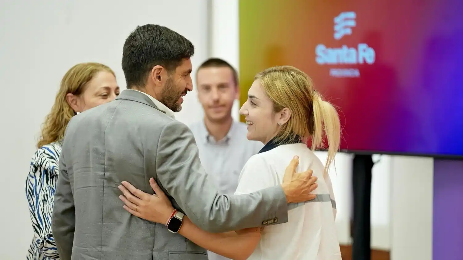 Santa Fe licitó la compra de 88 ambulancias por $9.868 millones para fortalecer el sistema de emergencias