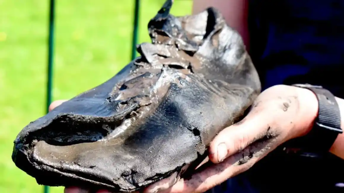 Solo dos de los 34 zapatos descubiertos en Magna Fort conservan la parte superior. Fundación Vindolanda
