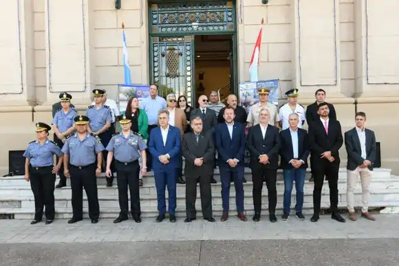 La Unidad Regional V celebró su 131º aniversario con nuevos móviles