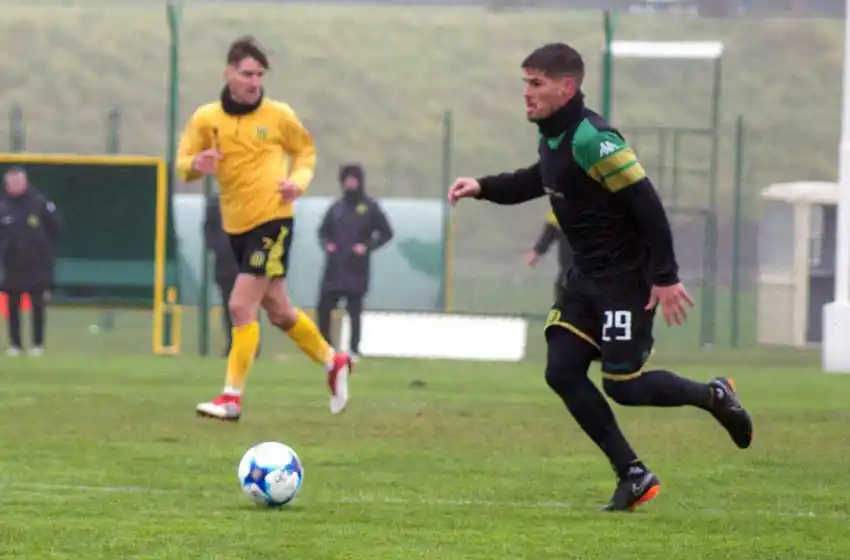Aldosivi no pudo con Almirante Brown