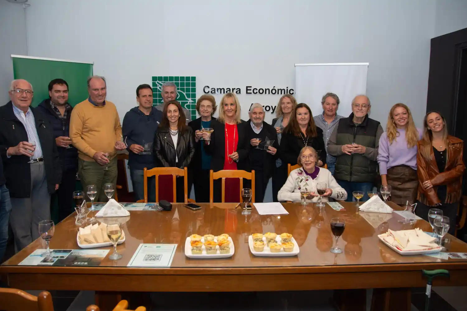 La Cámara Económica reconoció a comercios emblemáticos de Tres Arroyos