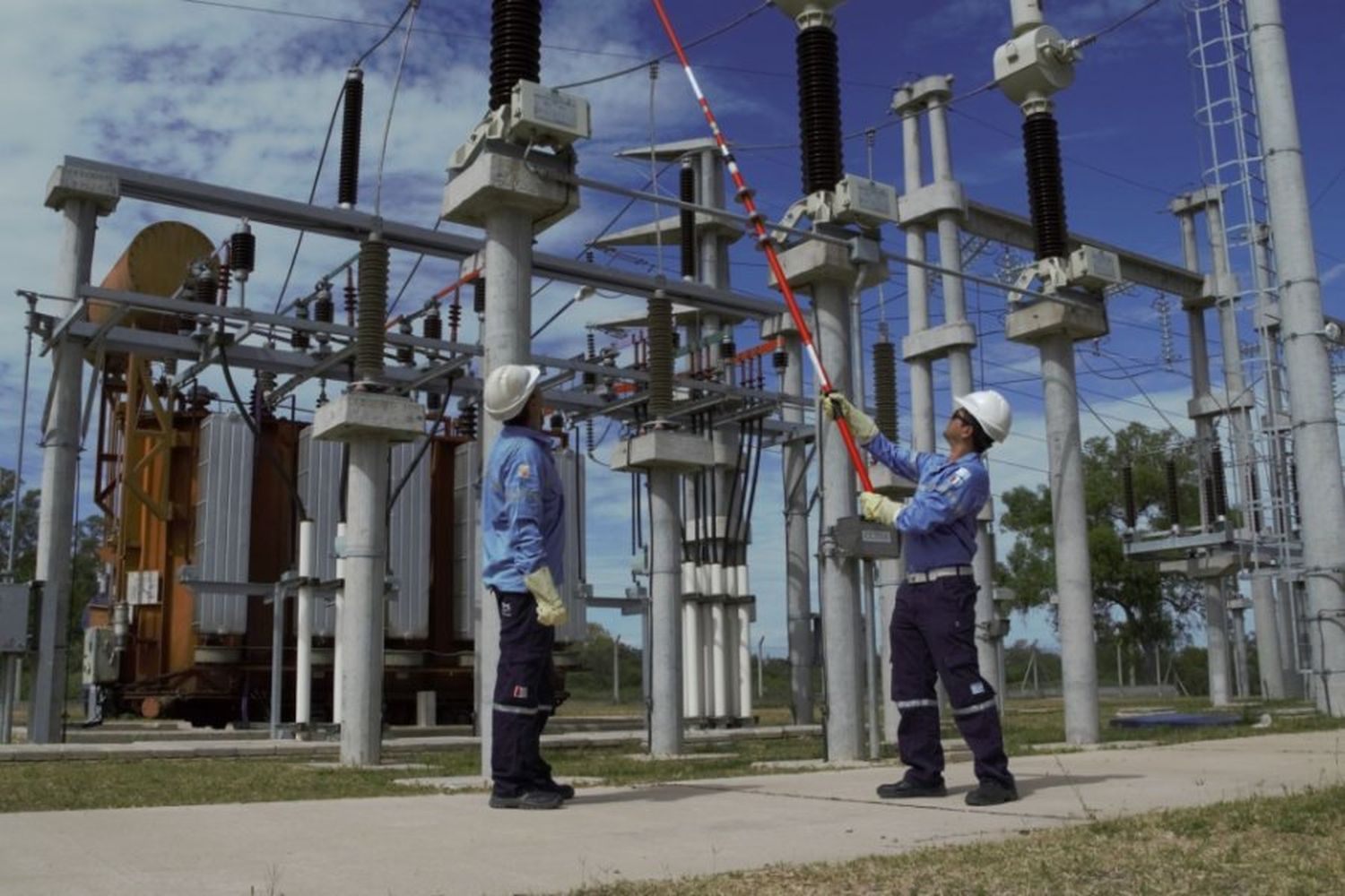 Por la quita de subsidios del Gobierno Nacional, la energía aumenta en todo el país