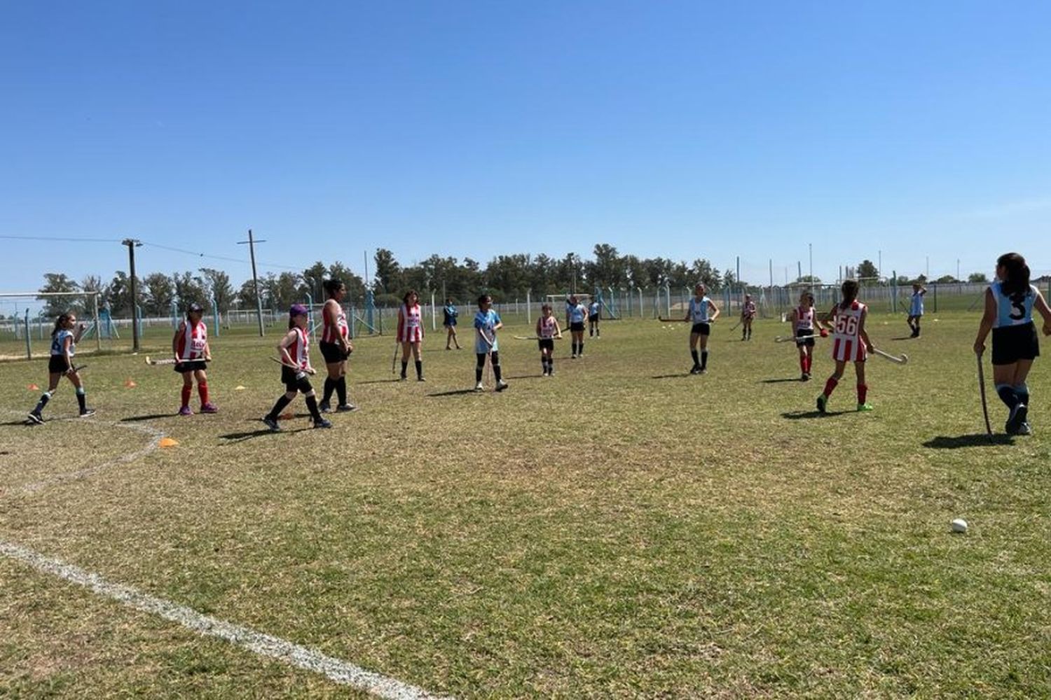 Se desarrolló el Encuentro de Hockey Infantil de Atlético