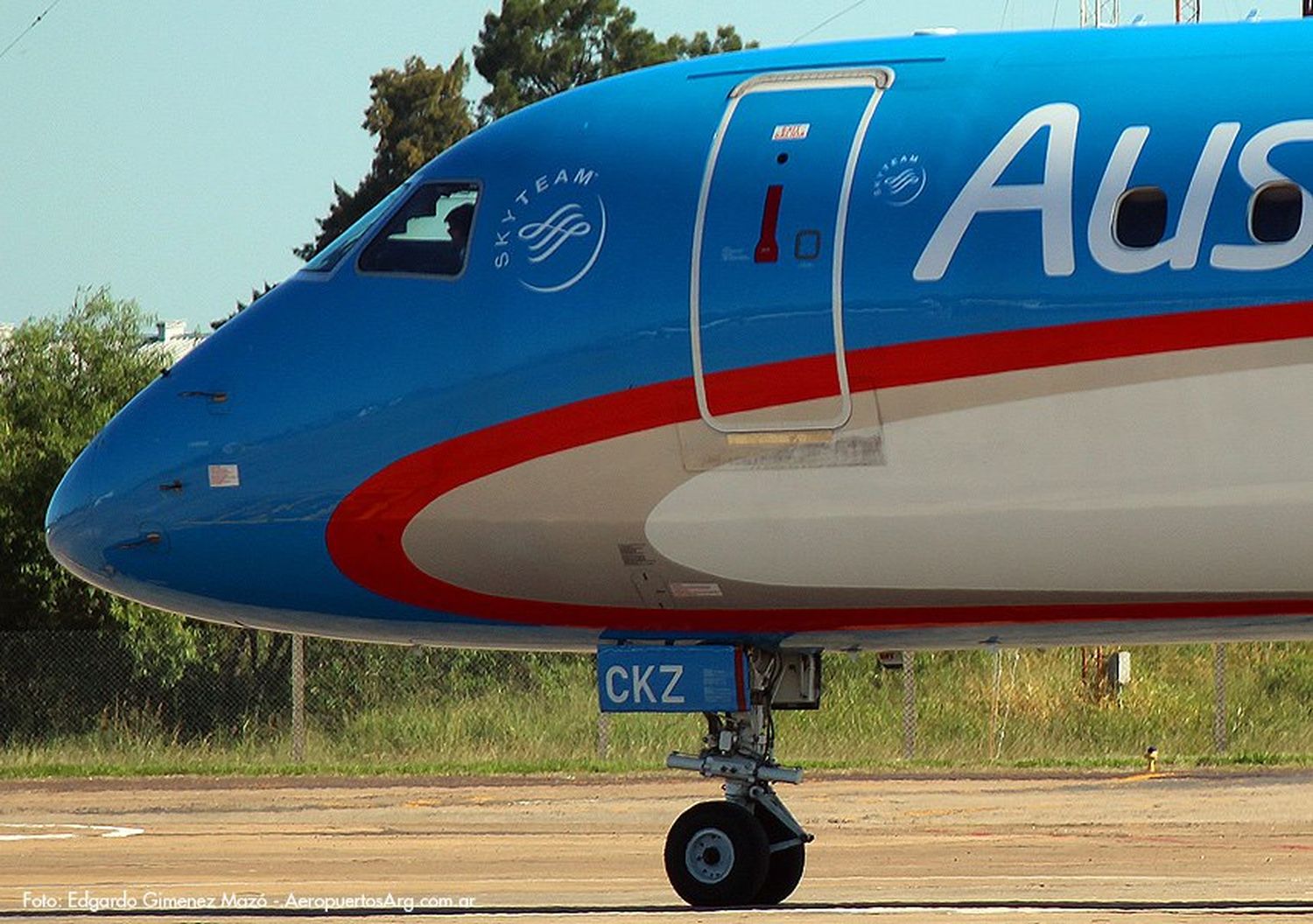 Los E-Jets de Embraer alcanzaron las 10 millones de horas de vuelo