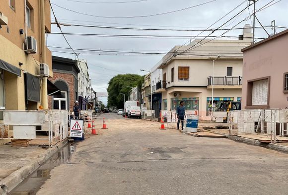 Continúa la obra de gas en 25 de Mayo y Ayacucho, con cortes de calles