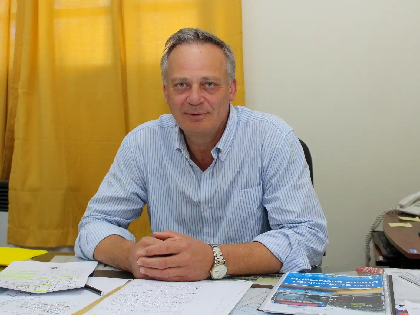 Entusiasma a los municipios la propuesta de hacerse cargo de los caminos rurales