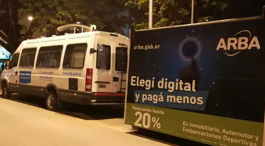 Estorbando en la 83