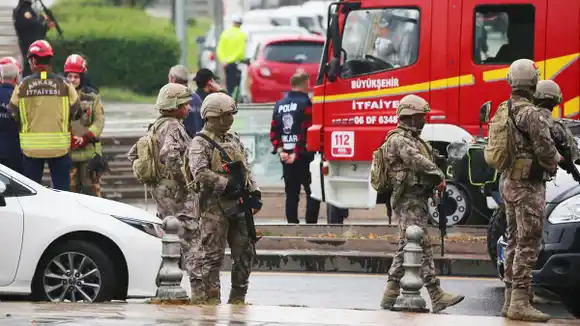 Casi mil detenidos en Turquía tras el atentado en Ankara