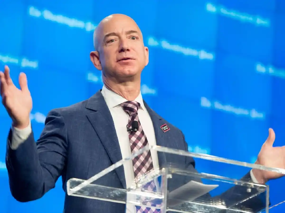 El hombre más rico del mundo donará USD 2.000 millones para educar a niños pobres