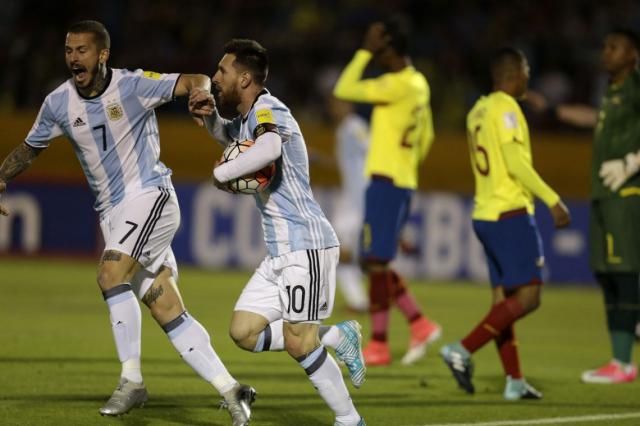 Varios jugadores de Ecuador separados por indisciplina antes del partido con Argentina