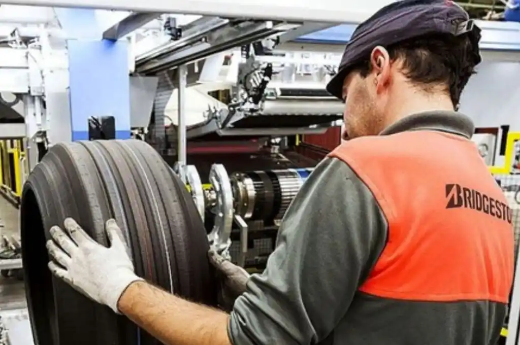 Único en el país: fabricante de neumáticos reparte ganancias con trabajadores