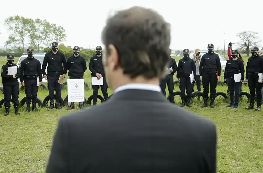 Kicillof: "Hay un cambio de raíz en la policía de la provincia de Buenos Aires"