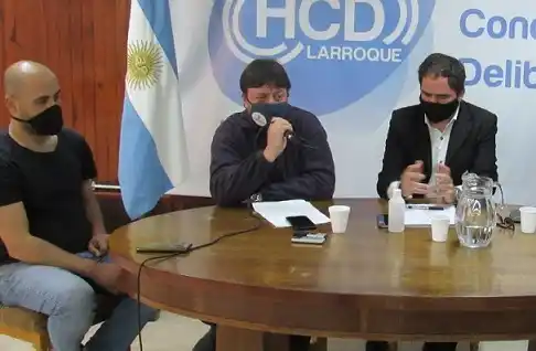 Funcionarios de la Municipalidad de Larroque están aislados por prevención