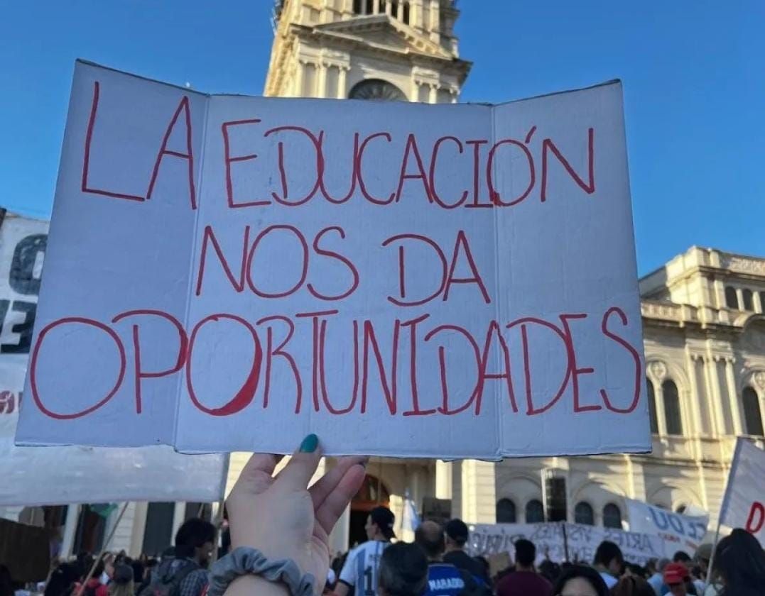 Bordet repudió el veto a la ley de financiamiento educativo