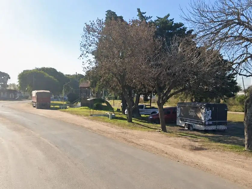 Tragedia en la madrugada: una mujer falleció tras ser atropellada por un camión en la intersección de rutas 11 y 12