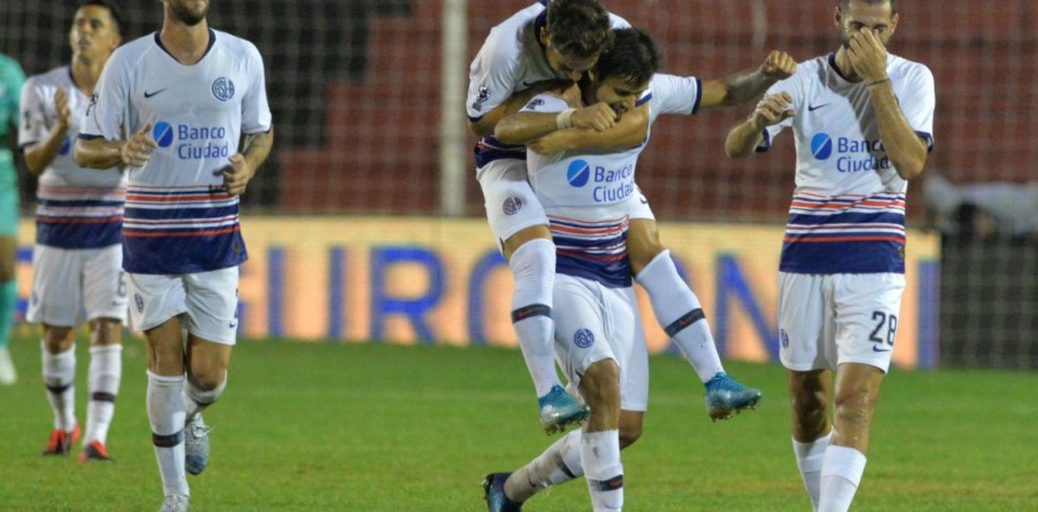 San Lorenzo prolongó su buena racha en Paraná