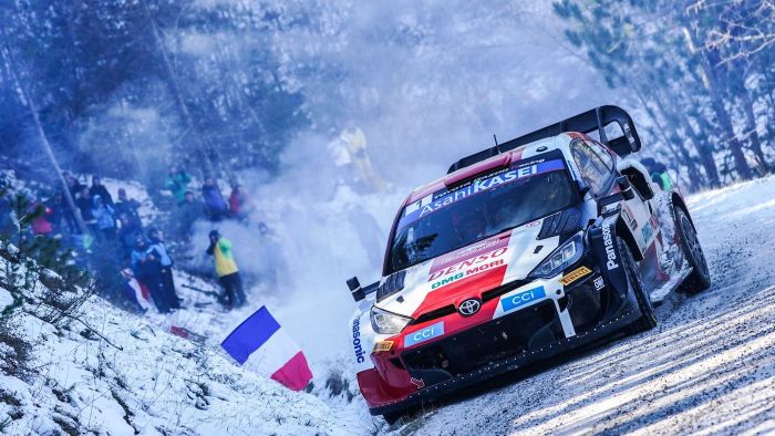 Ogier saltó al liderazgo