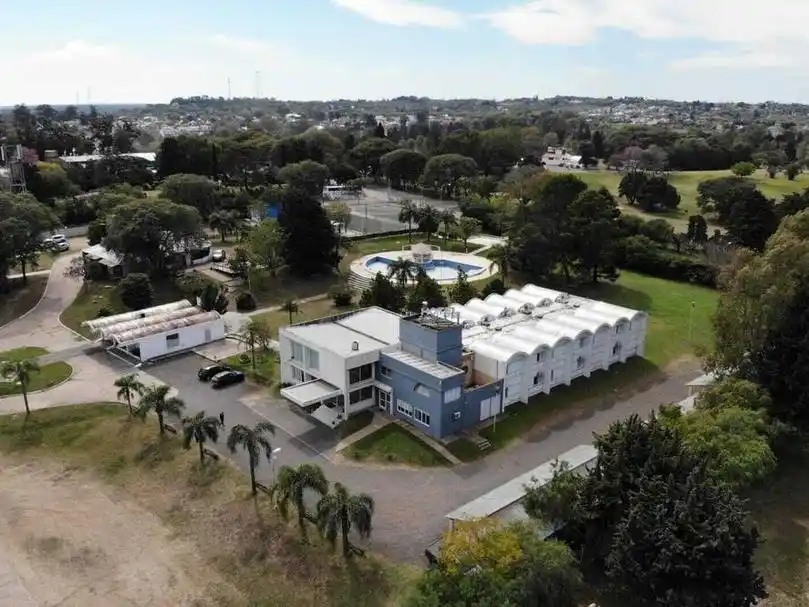 Ya cerraron cinco hoteles en Entre Ríos y hay casi 50 despidos en el sector