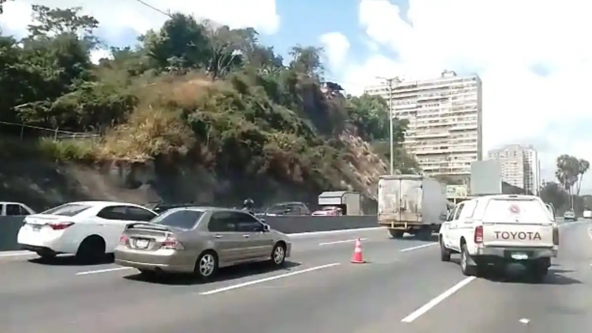 Hallaron el cadáver de un hombre flotando en el río Guaire (+Foto)