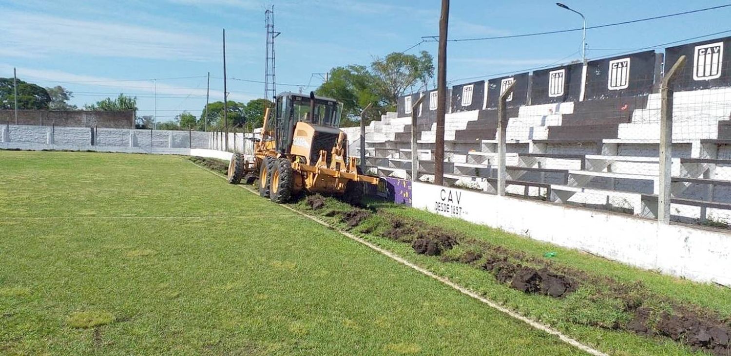 Robos en Club Victoria obligaron a parar la obra de iluminación del campo de juego