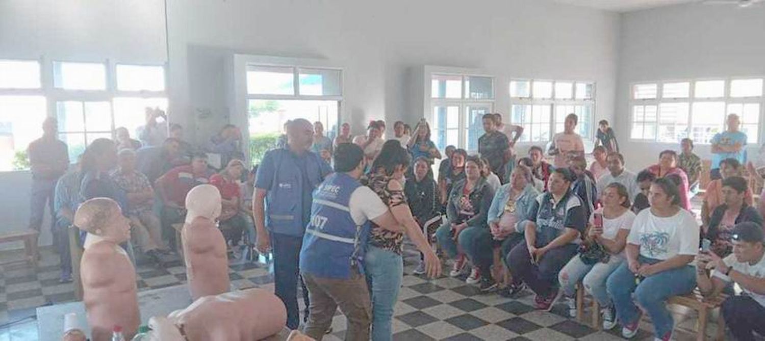 Talleres sobre Reanimación Cardiopulmonar fueron 
realizados en escuelas de Palo Santo y Potrero Norte