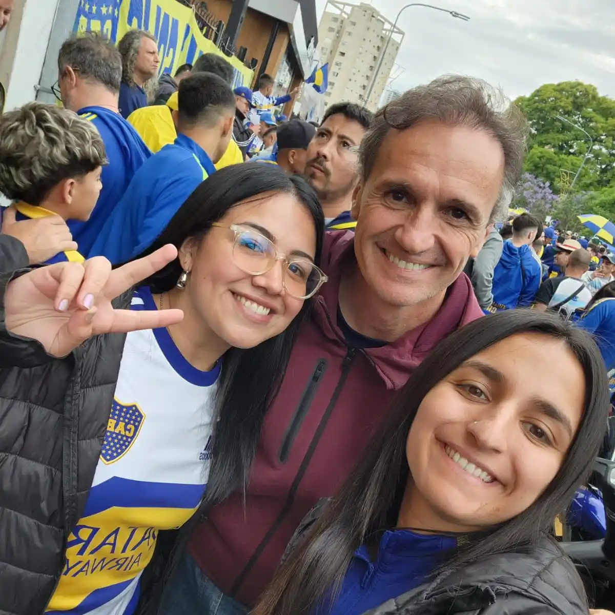 Katopodis presente en la marcha de Juan Román Riquelme.