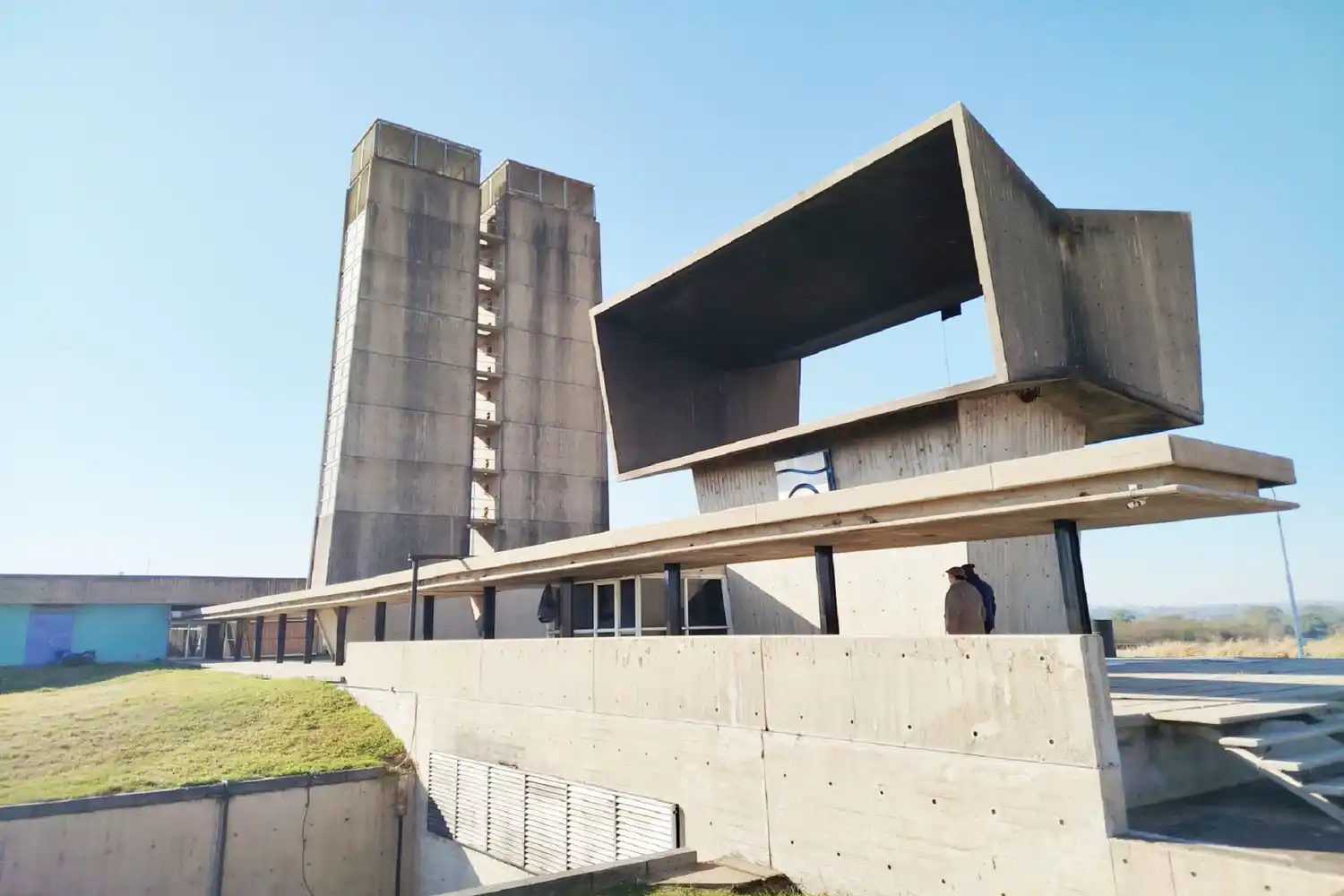 Con la inauguración de obras, el túnel subfluvial conmemora este viernes su 55º aniversario