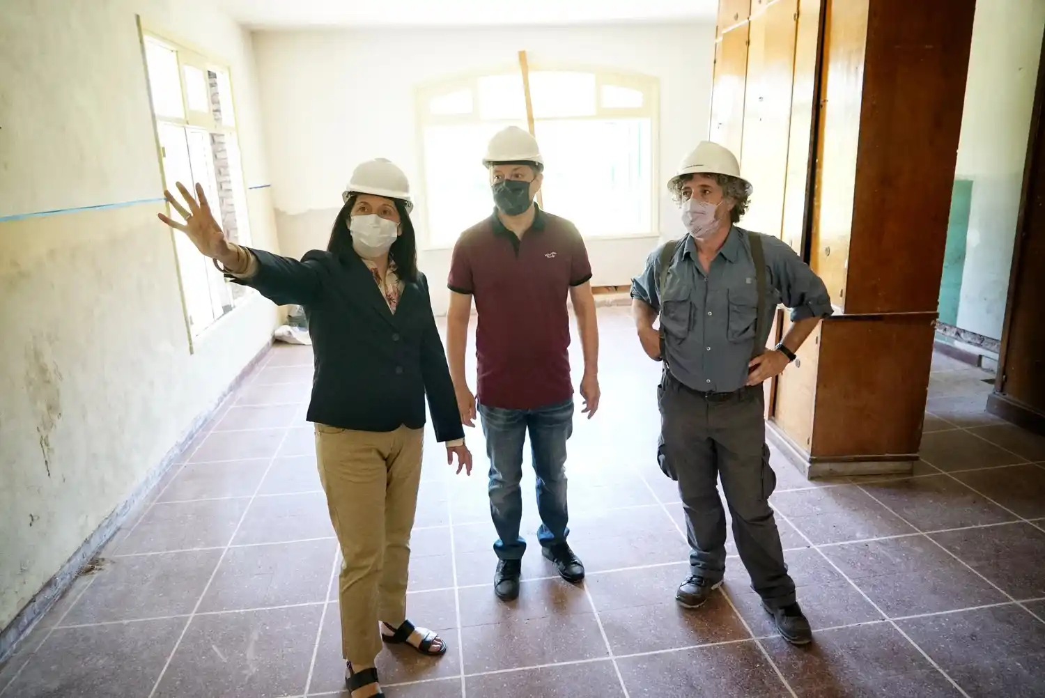Esteban Echeverría: Fernando Gray recorrió el avance de obras de la Escuela Hogar Evita