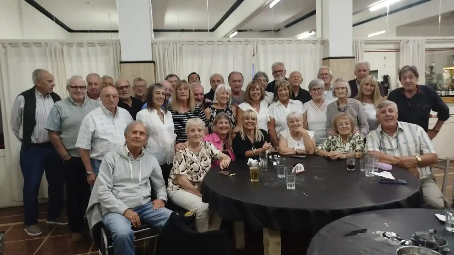 Exempleados de Casa Aduriz se reencontraron en una cena.
