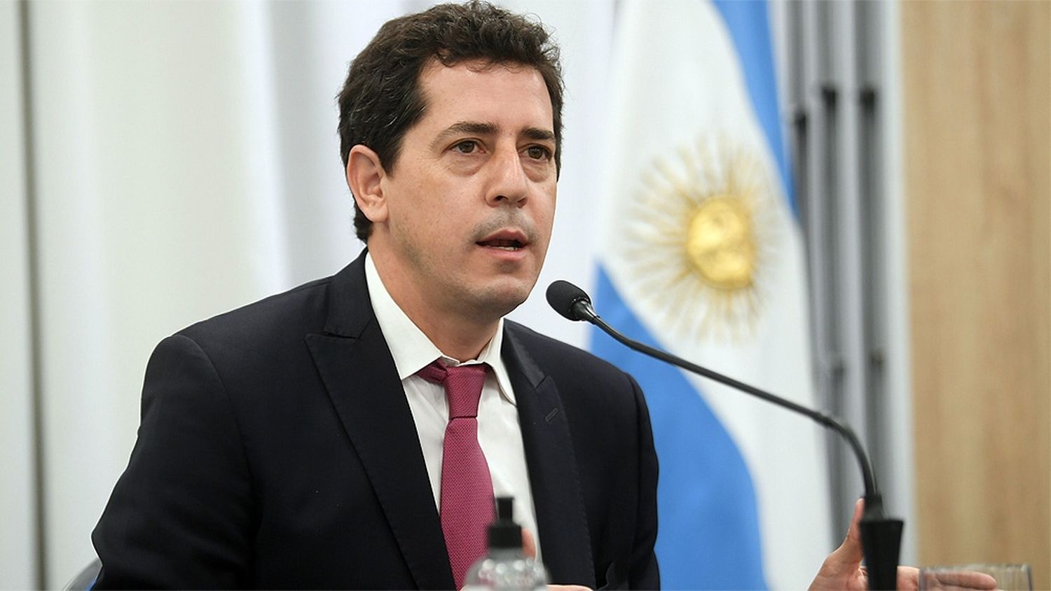 De Pedro: "Vayan tranquilos a votar, no es una actividad riesgosa"