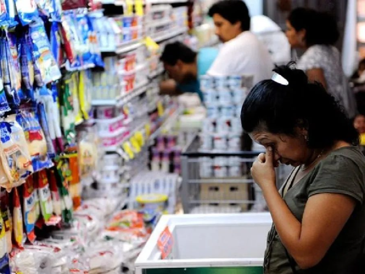 Una consultora estimó que la inflación de 2023 será de 120%