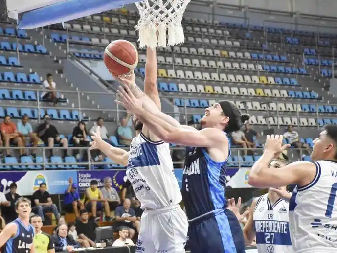 La Unión bajó al puntero y
logró su cuarto triunfo seguido