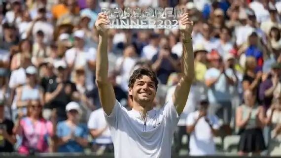 Título para Taylor Fritz